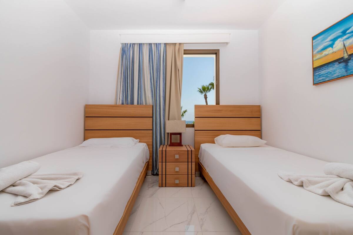 Iron/ironing board, free cots/infant beds, rollaway beds, free WiFi