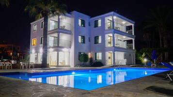 Front of property - evening/night