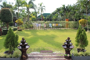 Outdoor pool - Aonang Bunk Resort (Krabi)