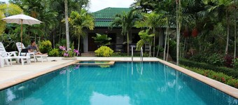 Aonang Bunk Resort