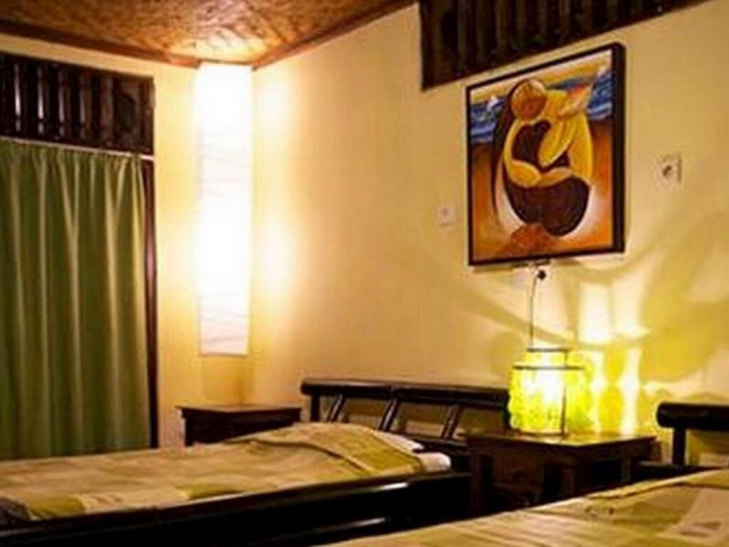 Coffres-forts dans les chambres, bureau, rideaux occultants