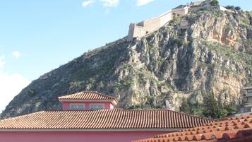 Habitación doble (or Castle View) | Vistas del balcón