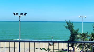 Beach/ocean view