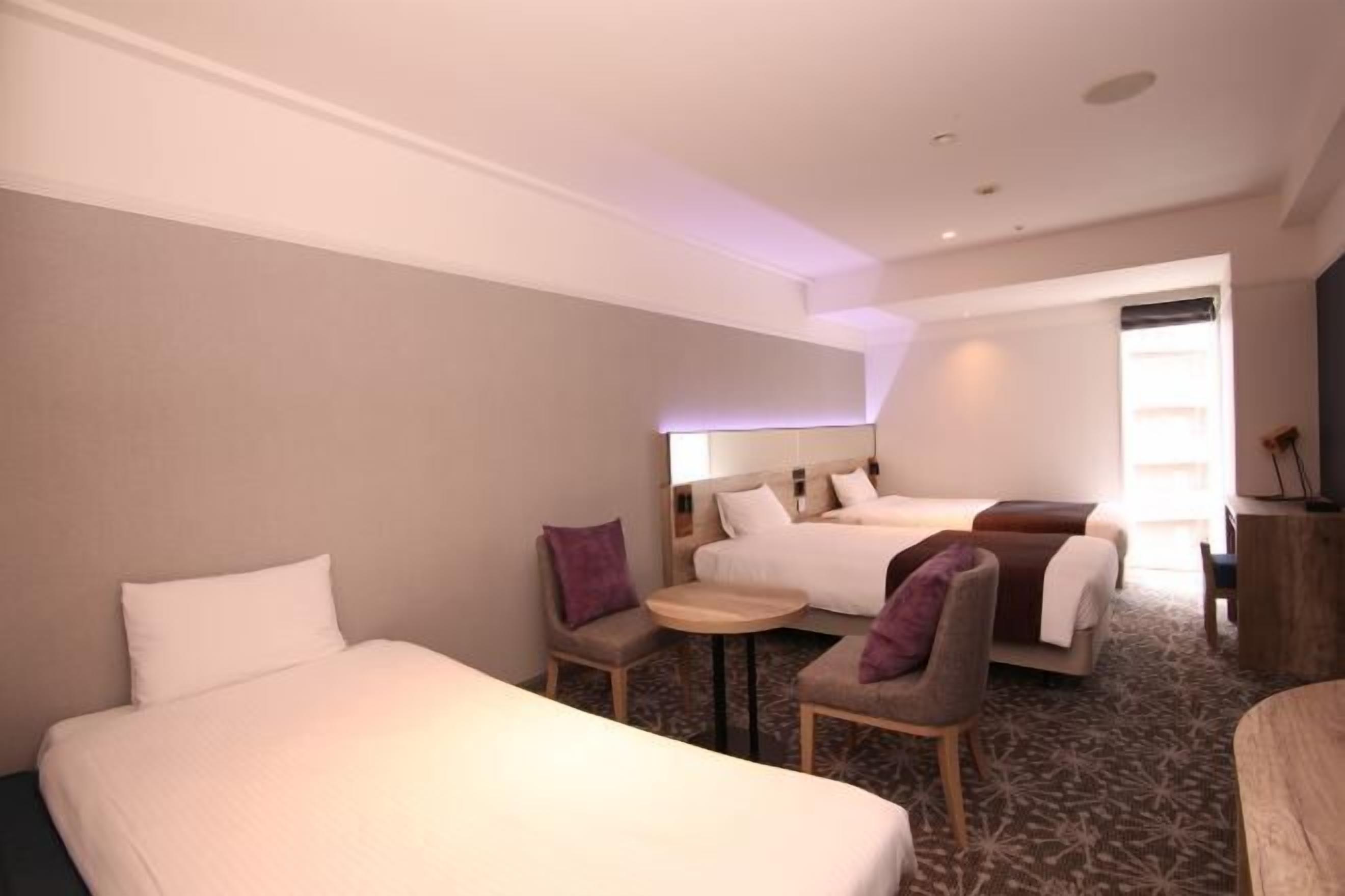 Brankas, kedap suara, setrika/meja setrika, dan Wi-Fi gratis