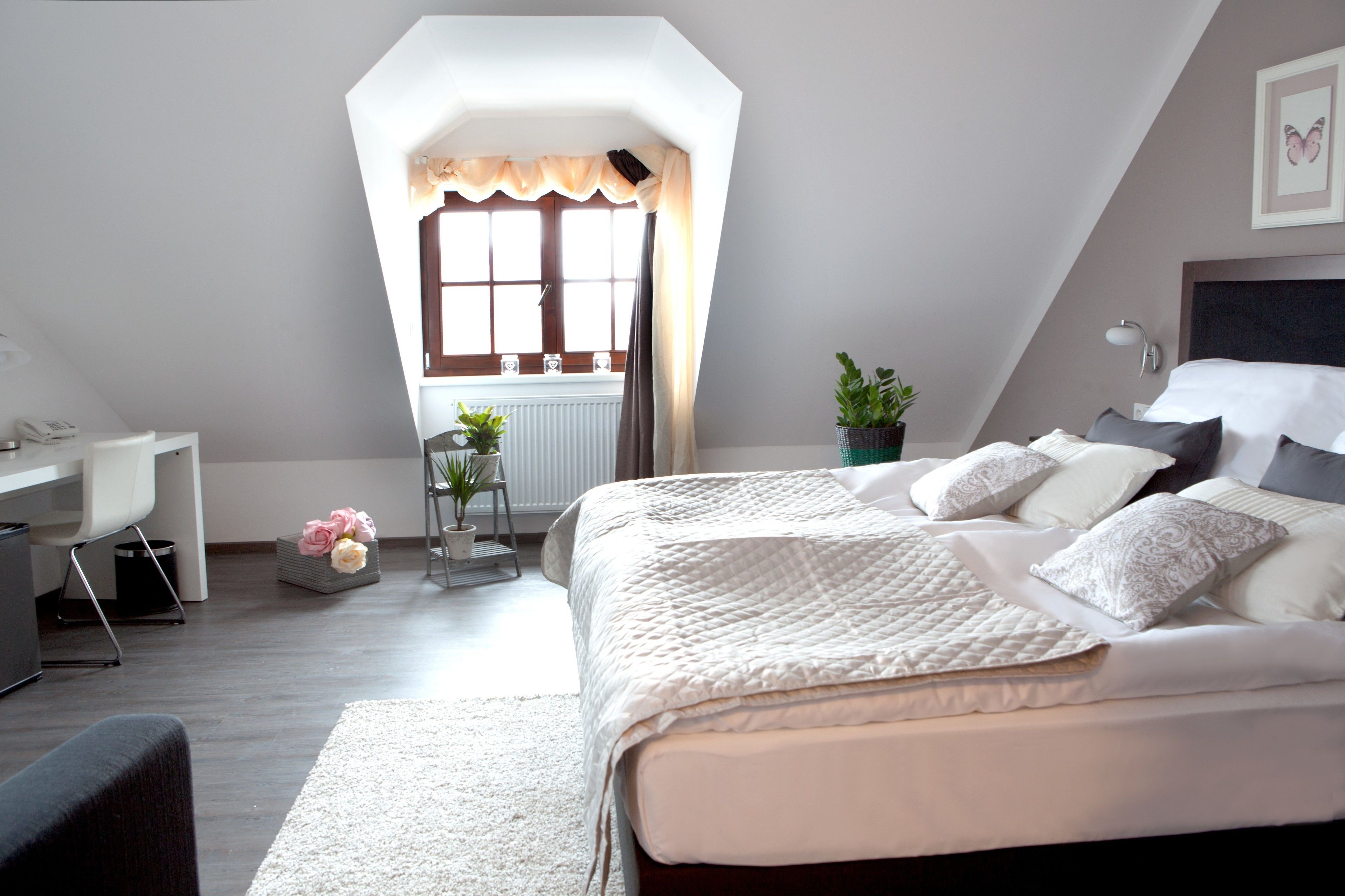 コンフォート ダブルまたはツインルーム | ミニバー、セーフティボックス (室内)、ベビーベッド、WiFi (無料)