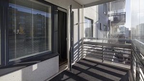 Appartement, 1 chambre, salle de bain privée | Balcon