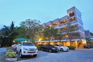 Free self-parking