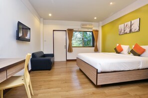 Habitación estándar (Double Bed) | Escritorio, camas supletorias, wifi gratis y ropa de cama