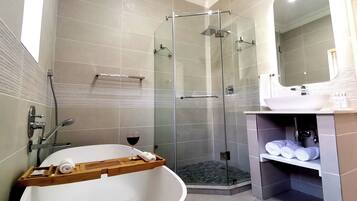 Zimmer (2) | Dusche im Bad