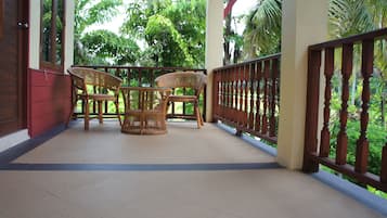 Design-talo | Parveke