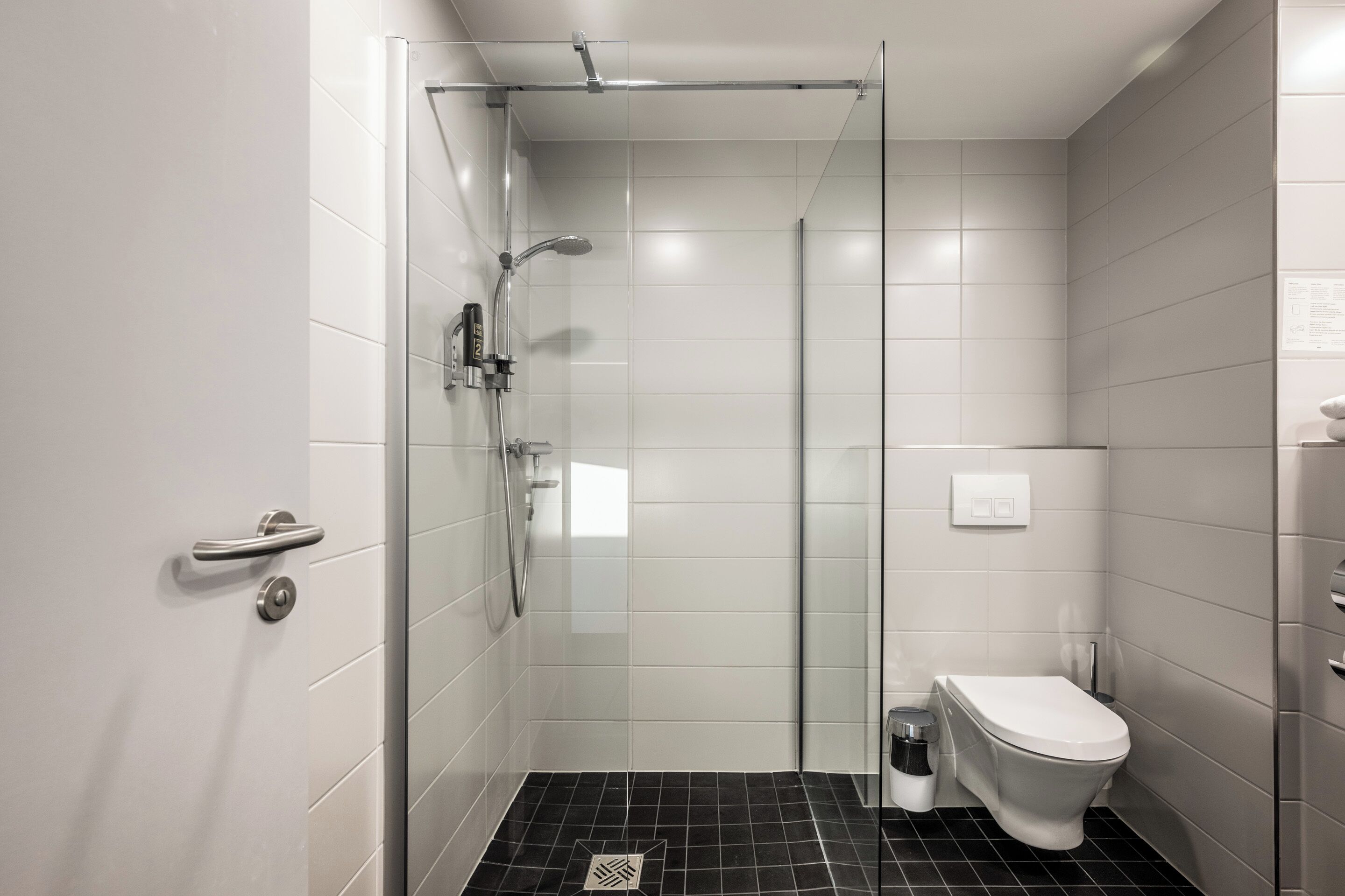 family room, 1 bedroom | bathroom | shower, hair dryer, towels