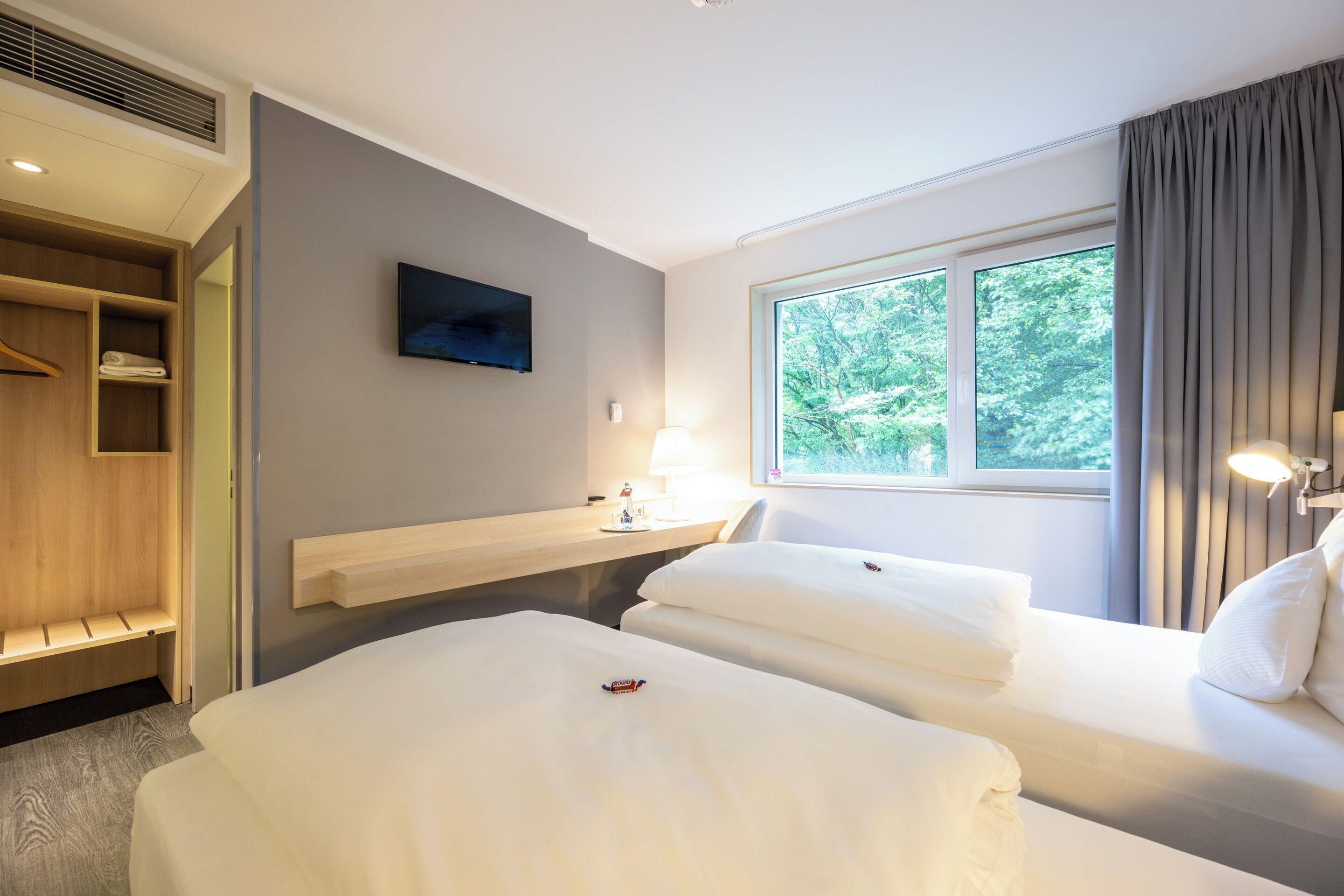 standard double room, 1 double bed | 1 bedroom, premium bedding, desk, blackout curtains