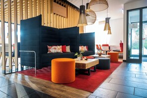 Sala de estar en el lobby