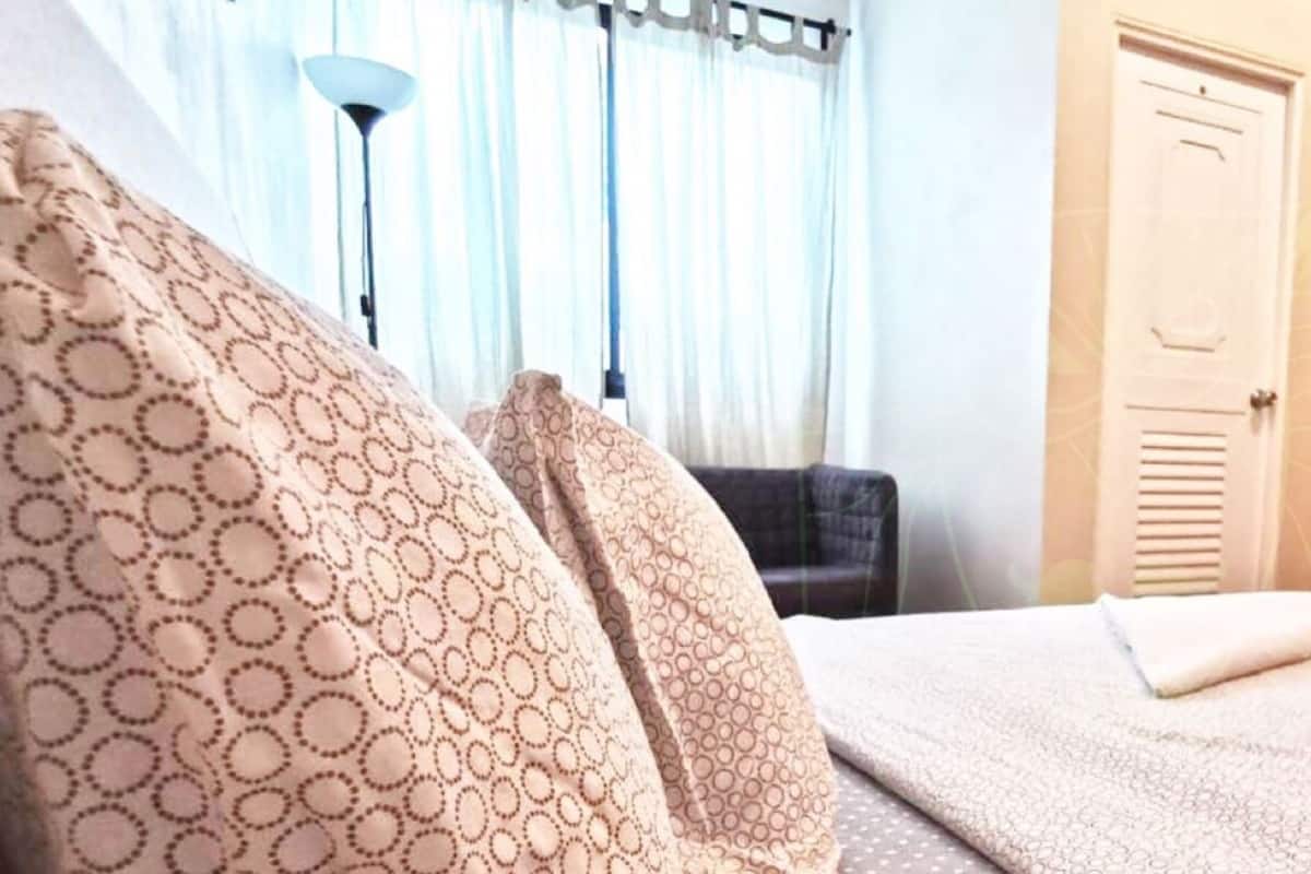 Monolocale Standard, 1 letto king, al piano terra | Con stile personalizzato, con arredamento individuale, Wi-Fi gratuito