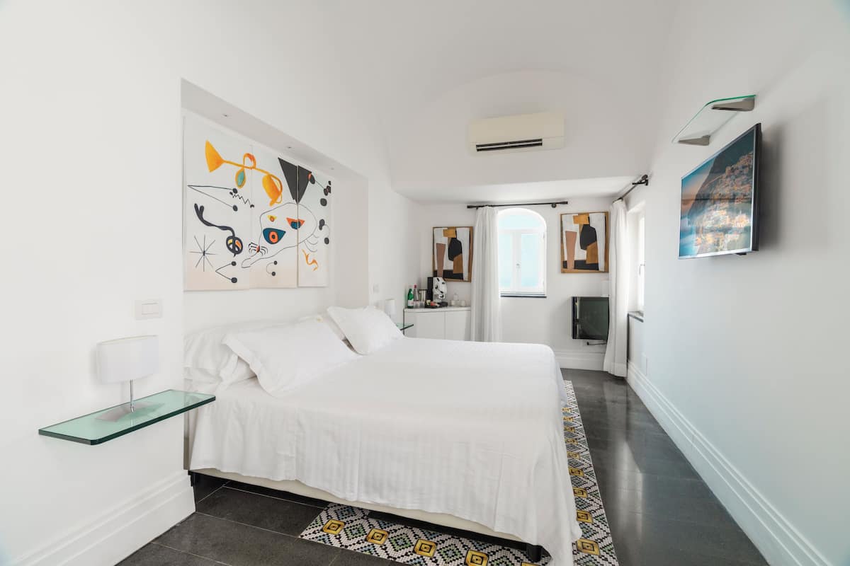 ملاءات للفراش لا تسبب الحساسية وألحفة محشوة بالريش