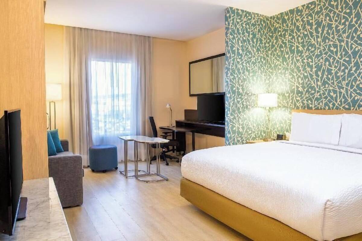 Zimmersafe, Schreibtisch, Bügeleisen/Bügelbrett, kostenloses WLAN