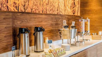 Free daily continental breakfast