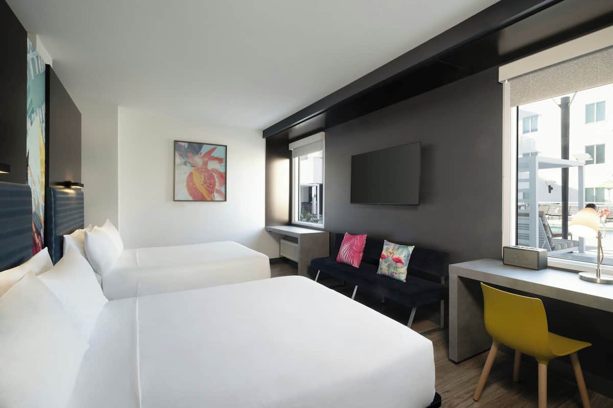 Premium bedding, in-room safe, desk, blackout curtains