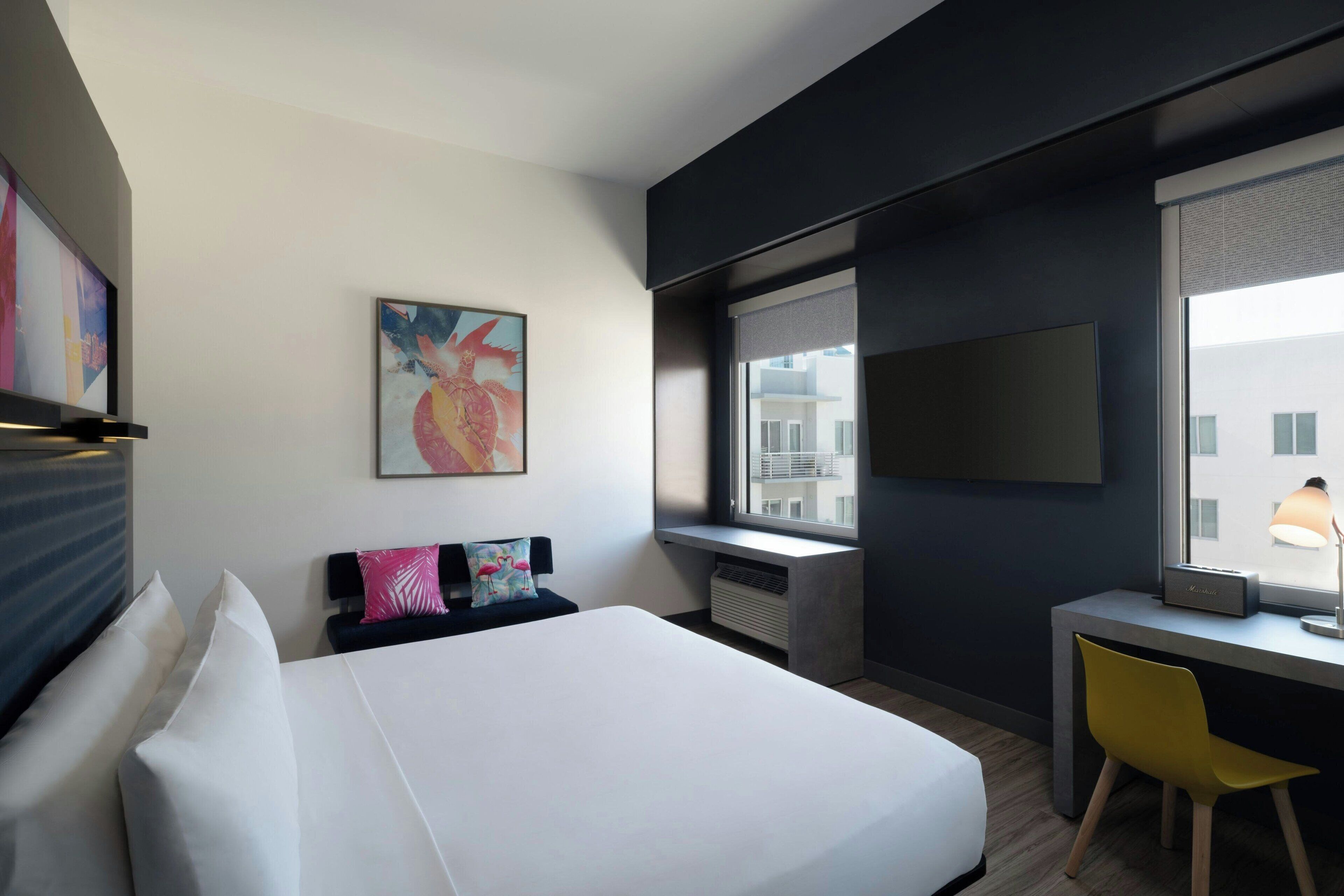 1 bedroom, premium bedding, in-room safe, desk