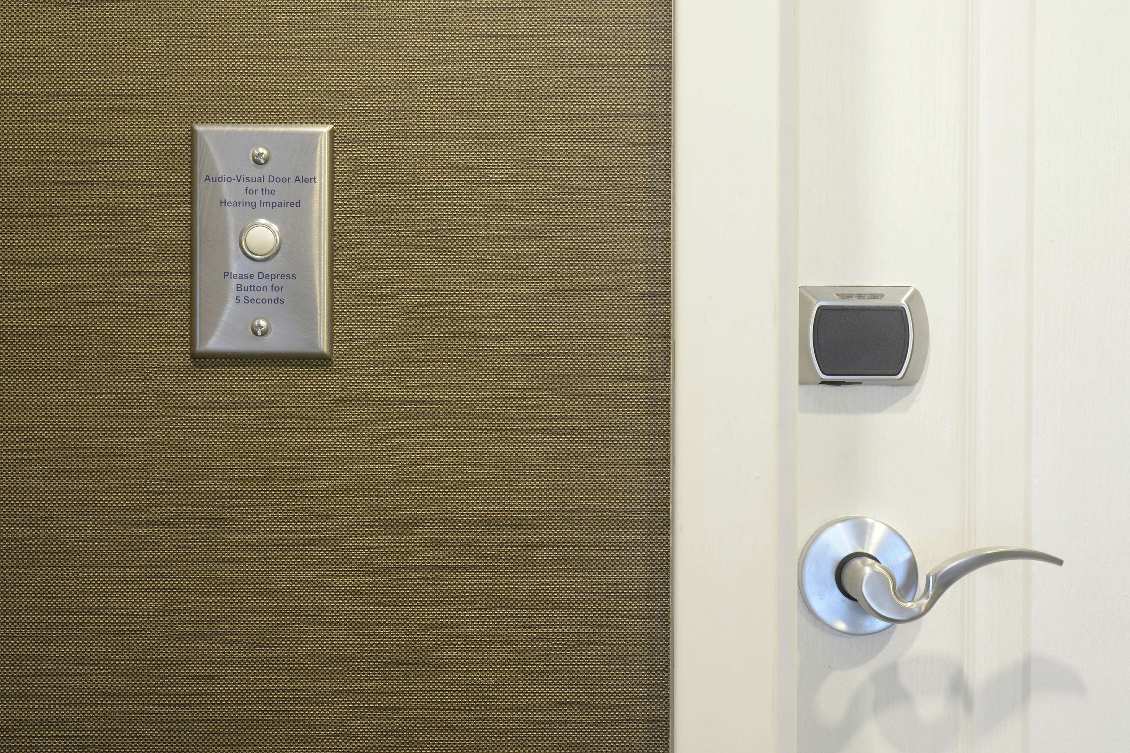 1 bedroom, in-room safe, desk, laptop workspace