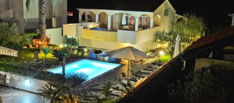 Villa Vanilla with Heated Pool 