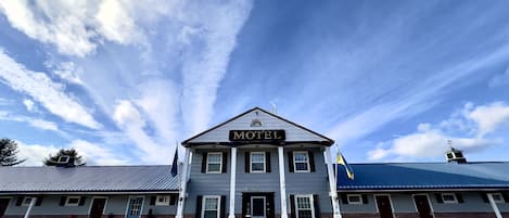 Façade de l’hébergement