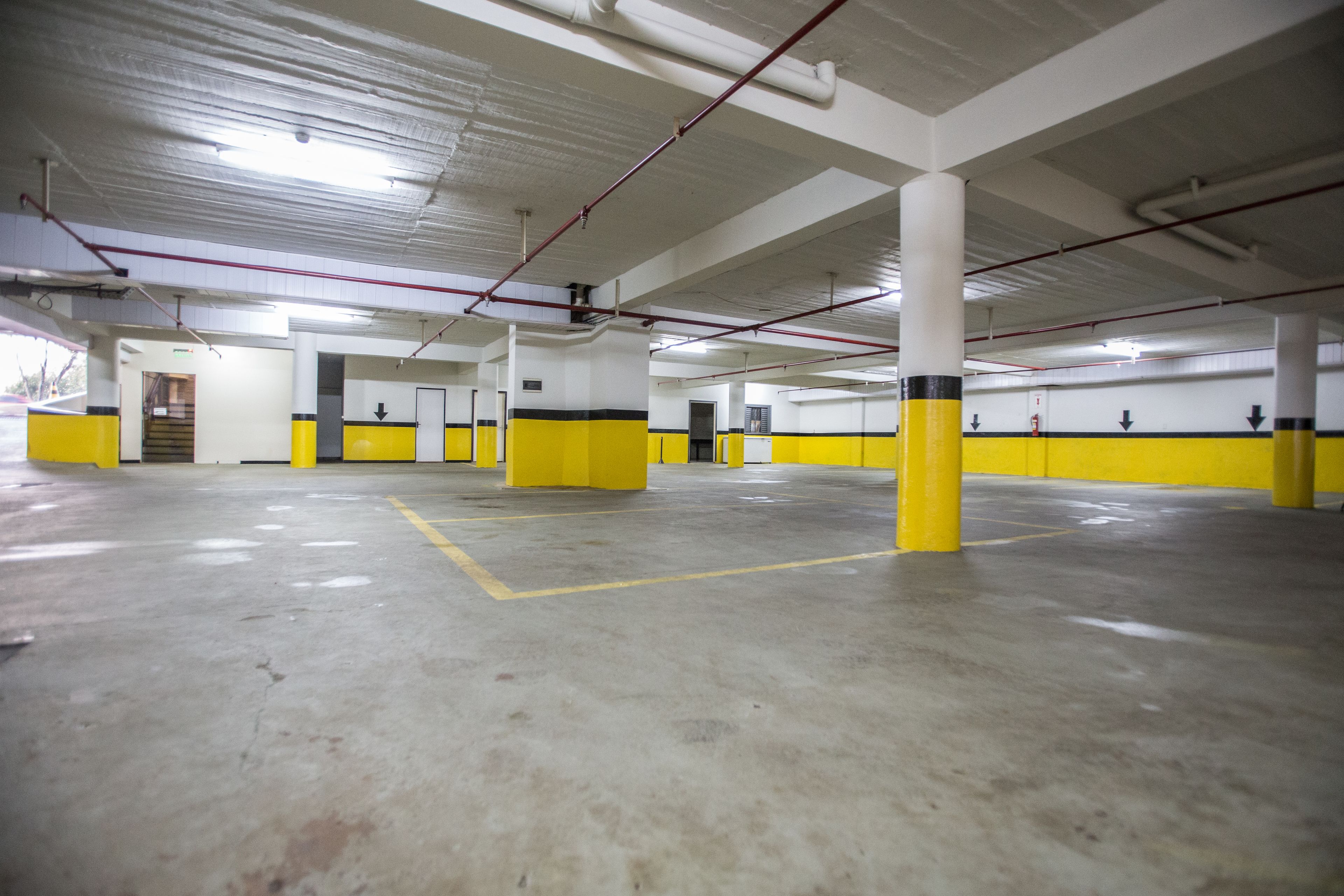 Estacionamento para trailer ou caminhão
