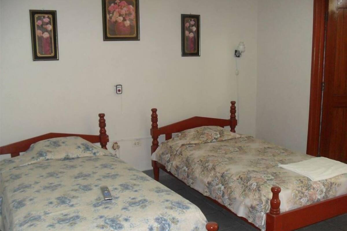 Free cots/infant beds, rollaway beds, free WiFi
