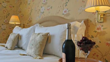 Superior Double Room, Courtyard View | Egyptian cotton sheets, individually decorated, individually furnished