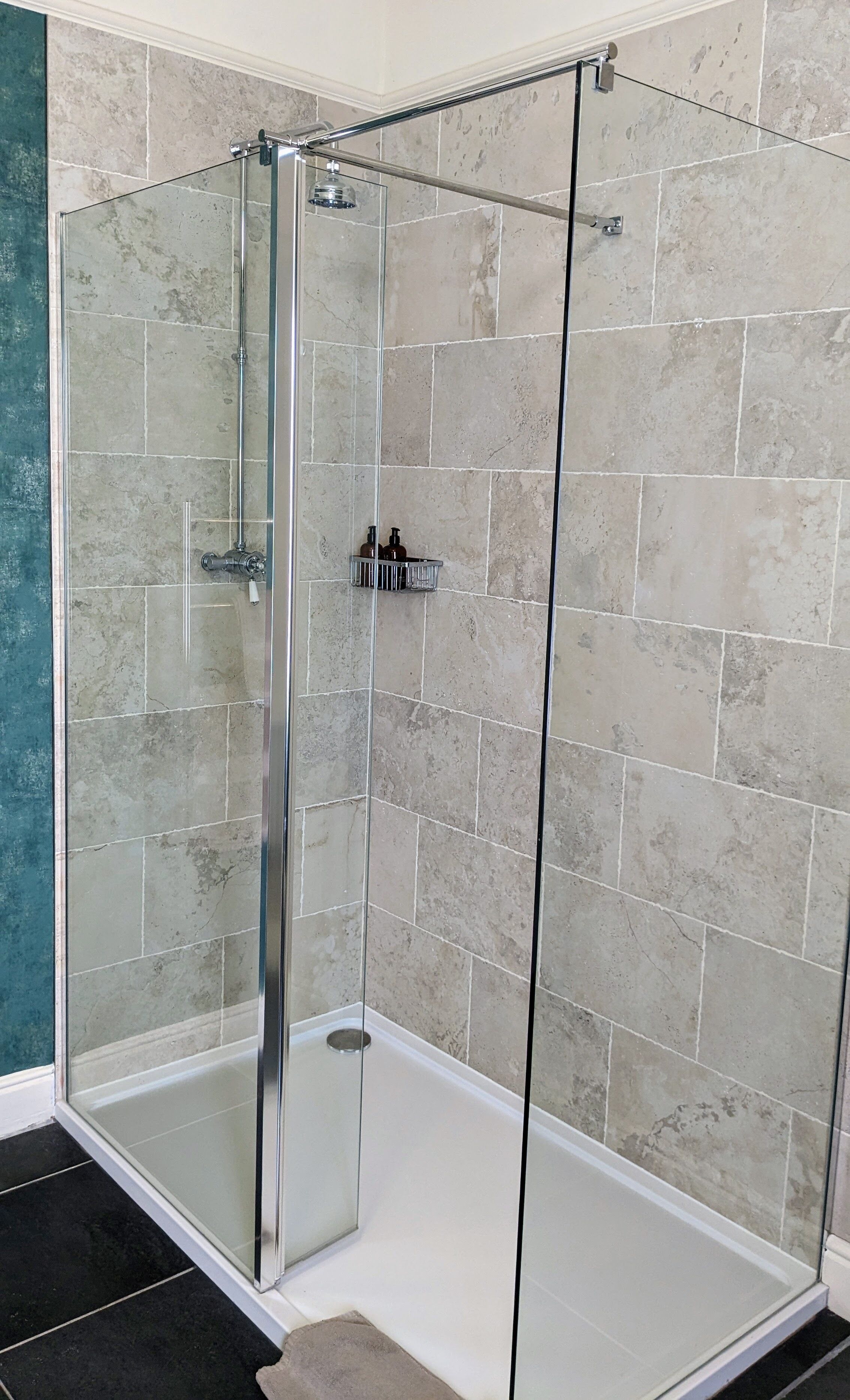 Superior Double Room (Luxury 6ft) | Bathroom | Shower, designer toiletries, hair dryer, towels