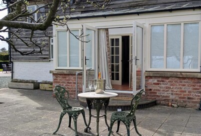 The Old Vicarage Dolfor 