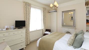 Superior Suite, 2 Bedrooms | 1 bedroom, Egyptian cotton sheets, individually decorated