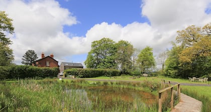 The Old Vicarage Dolfor