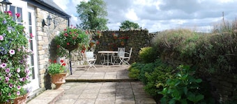 The Elephant's Nest Inn