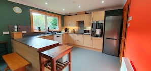 Decoración personalizada, muebles diferentes y escritorio