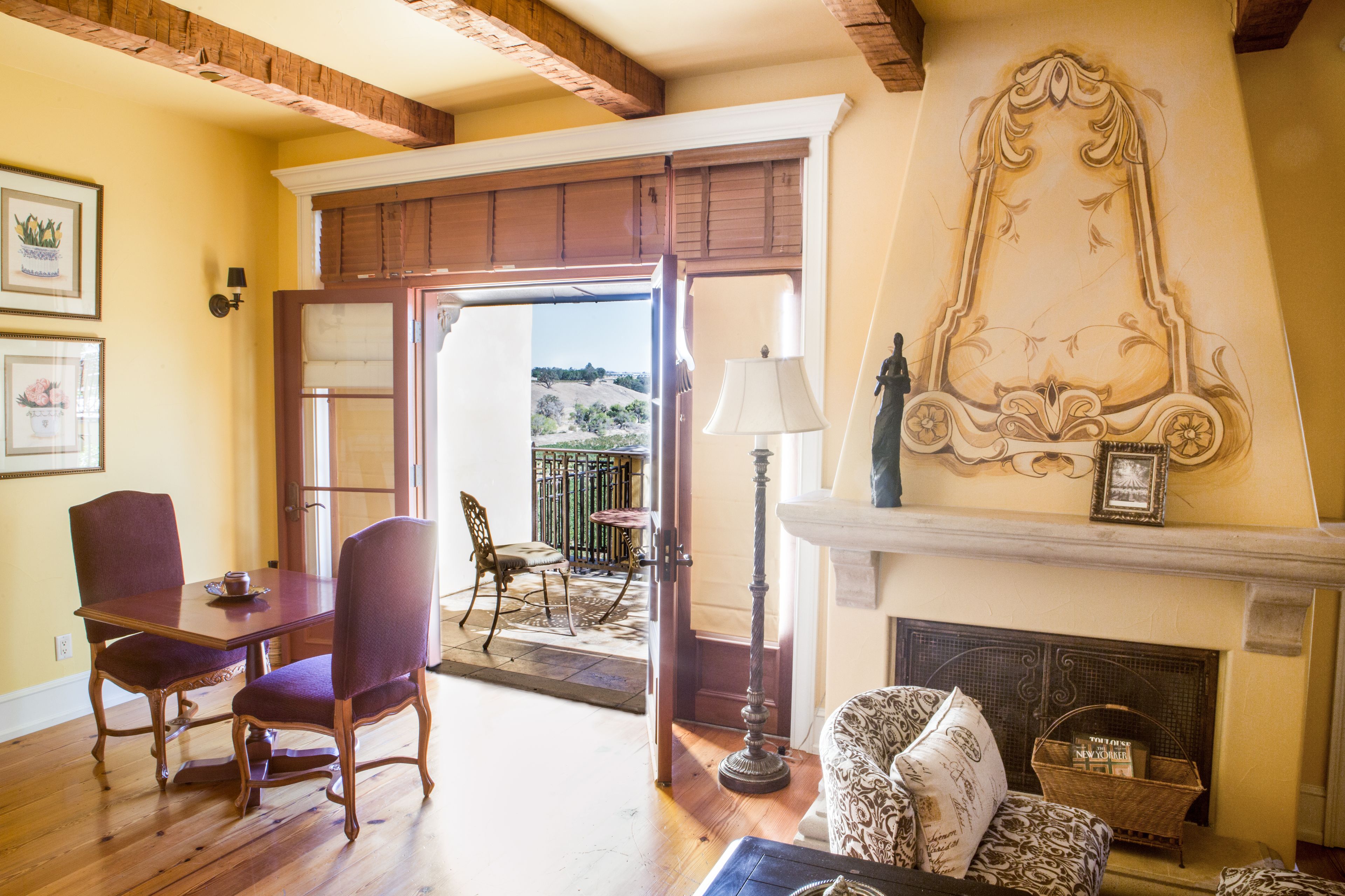 Suite, Vineyard View | Premium bedding, in-room safe, individually decorated