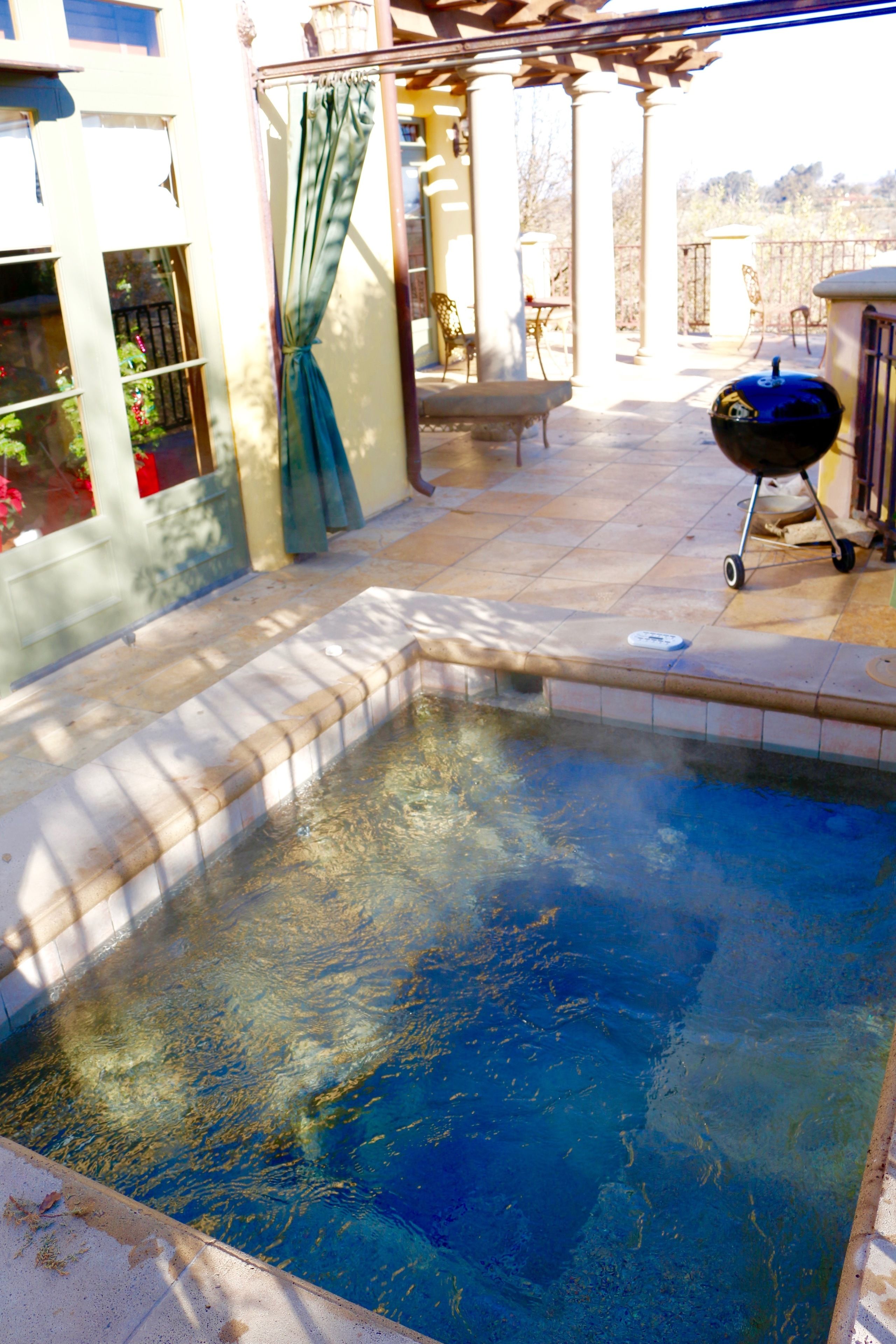 Premier House, 2 Bedrooms, Hot Tub, Vineyard View | Balcony