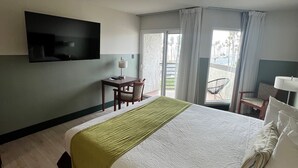 Habitación estándar, 1 cama King size, vista parcial al océano (Upper Floor)