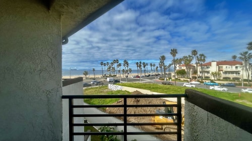 Huntington Beach Inn