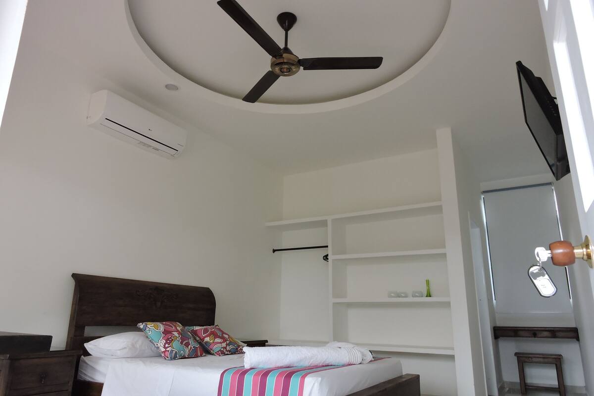 Double Room (2 guests) | 1 bedroom, premium bedding, minibar, in-room safe