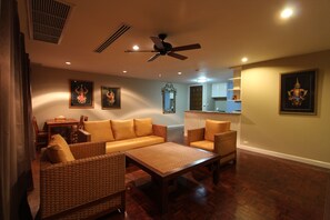 Premium Room | Lobby sitting area - Panchalae Boutique Residences (Pattaya)