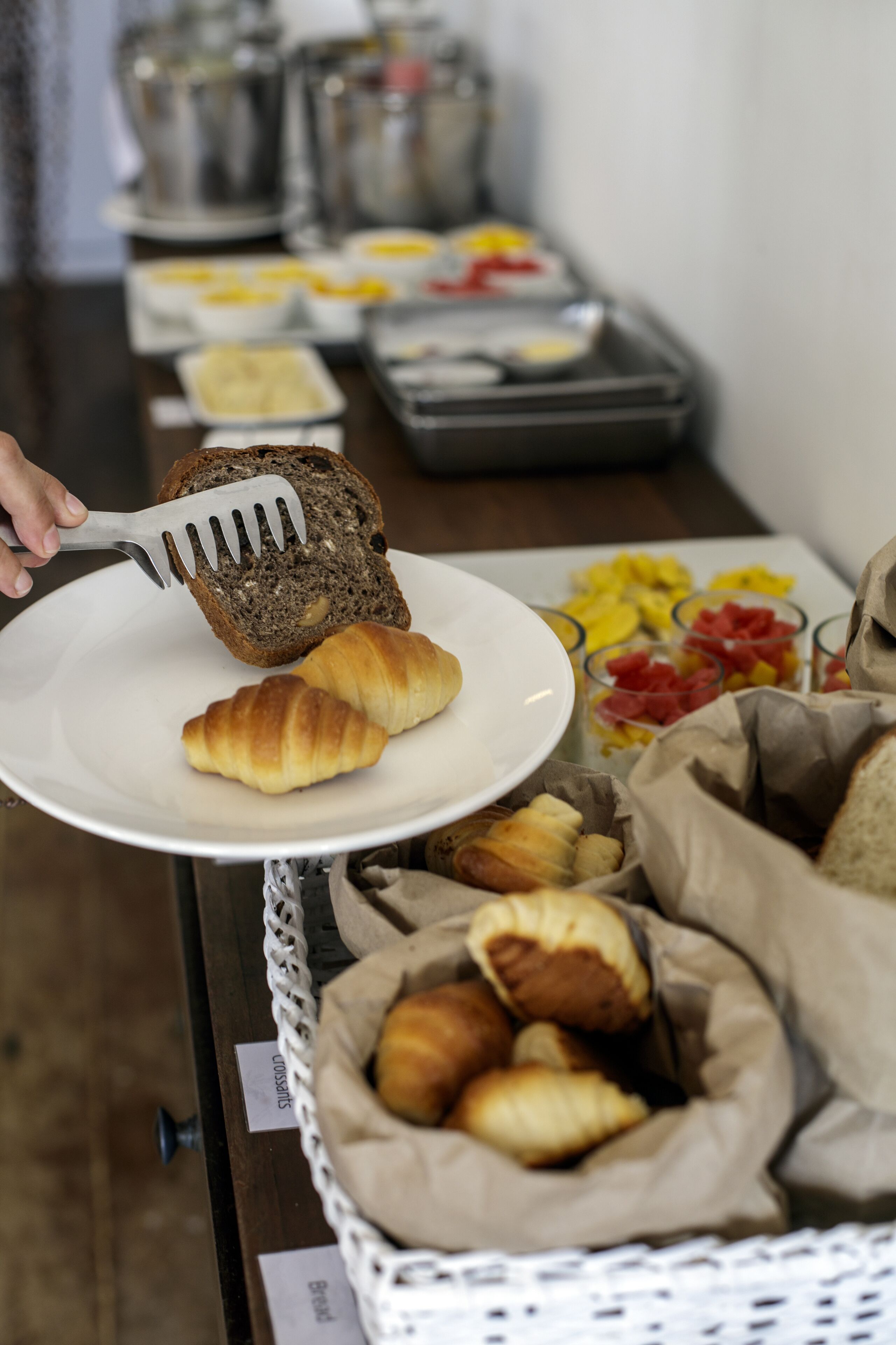 free daily continental breakfast