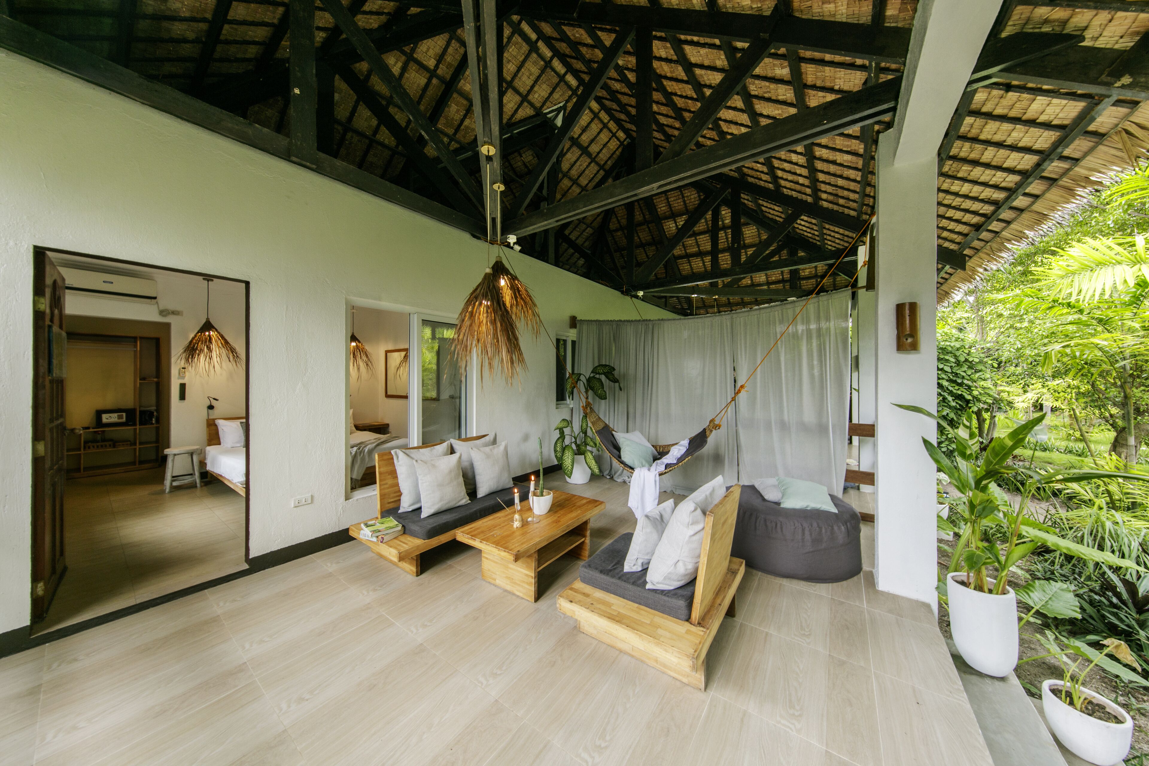 room | minibar, in-room safe, free cots/infant beds, rollaway beds