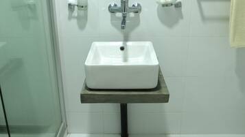 Double Room with Fan (AC on request)  | Bathroom amenities | Combined shower/tub, free toiletries