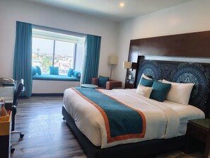 Zone Bay Window | View from room