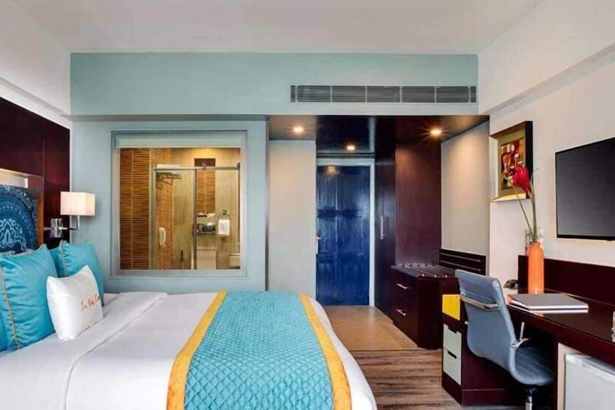 1 bedroom, minibar, in-room safe, desk