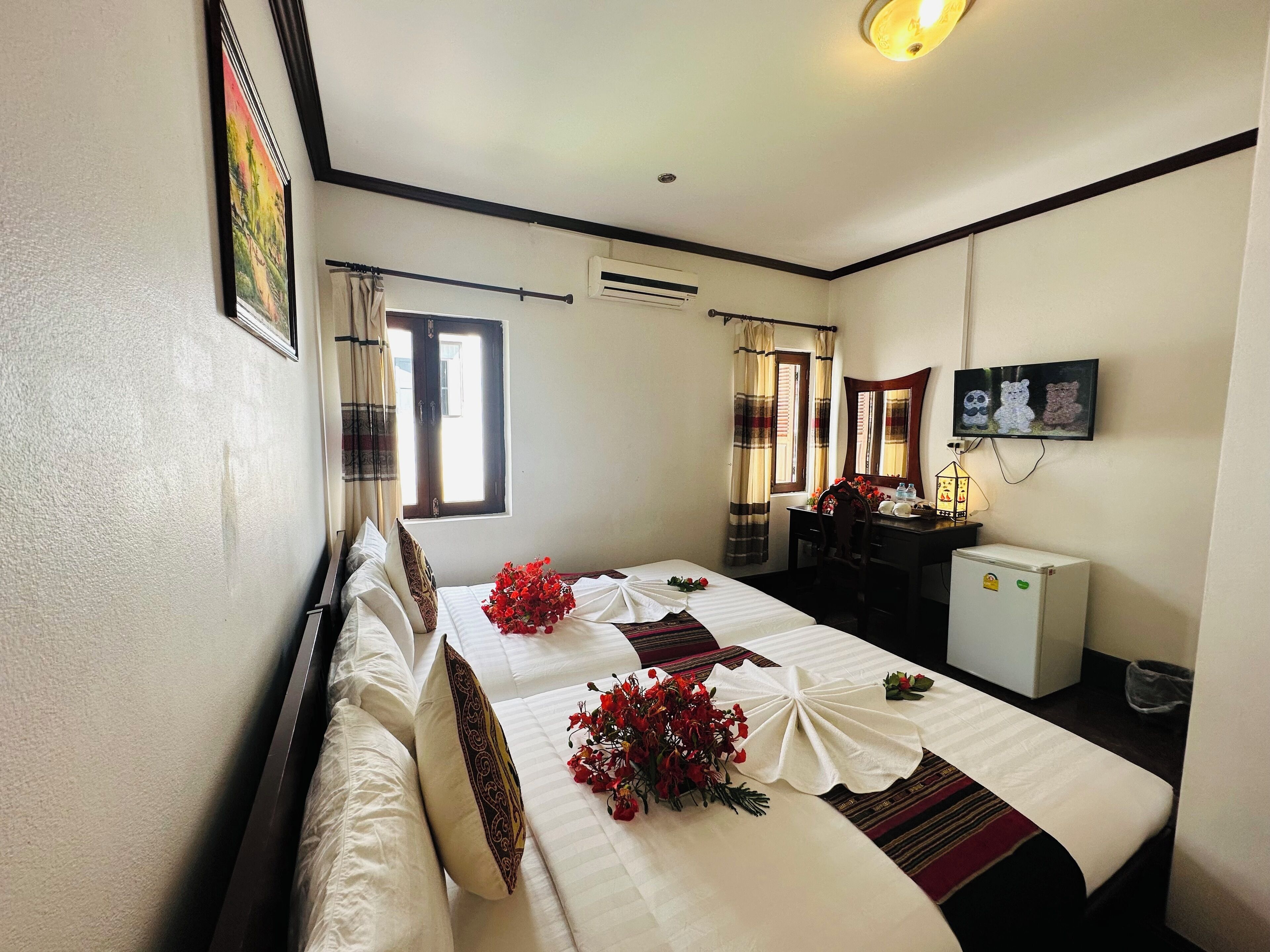 deluxe twin room | egyptian cotton sheets, premium bedding, down duvets, pillow-top beds