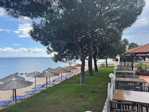 On the beach, beach bar - Porto Matina Hotel (Polygyros)