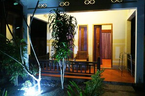 Standard Double Room, 1 King Bed | Terrace/patio - Susan Bungalow (Gili Air)