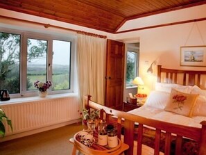 디럭스 더블룸, 앙스위트